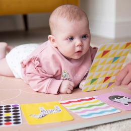 Colour Baby Sensory Cards from 3 months old